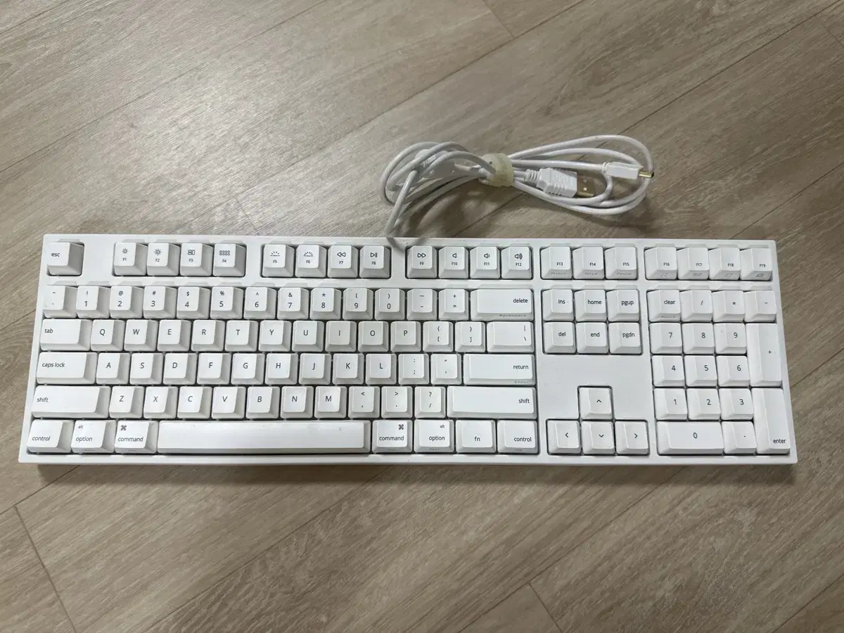 (키보드)VARMILO VA108MAC 밀키 화이트 PBT 염료승화 영문